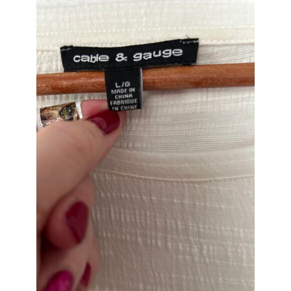 Cable & Gauge Cream Blouse Short Flutter Sleeve Textured Crew Neck Top Size L - Picture 5 of 9